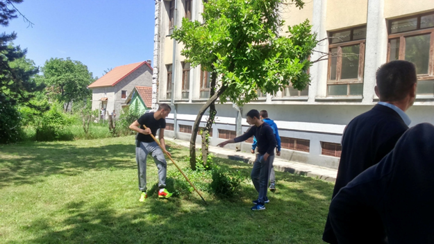 Učešće u akciji “Očistimo Crnu Goru za jedan dan”